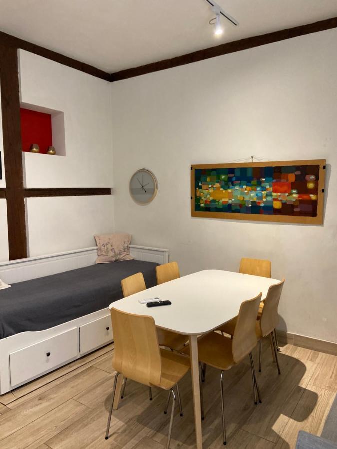 Opera-Suites Luxury La Boheme, In The Very Center Of Madrid. Kültér fotó